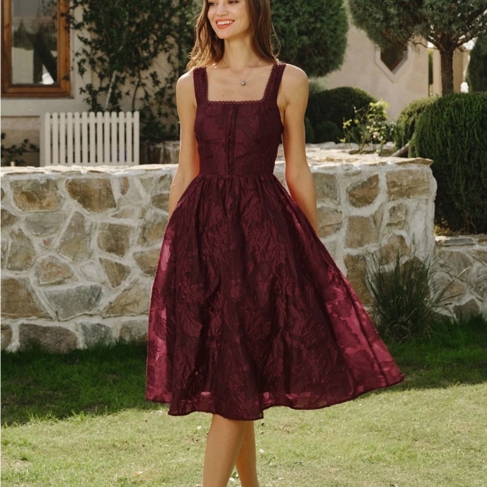 Rihoas Wine Red Square Neck Jacquard Midi Dress